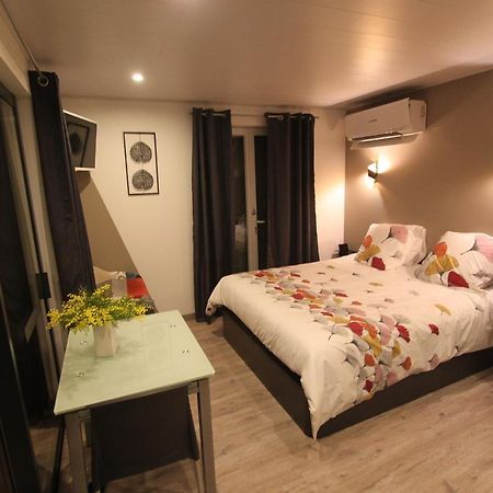 La Chambre Des Onglous Marseillan (Herault) Exterior foto