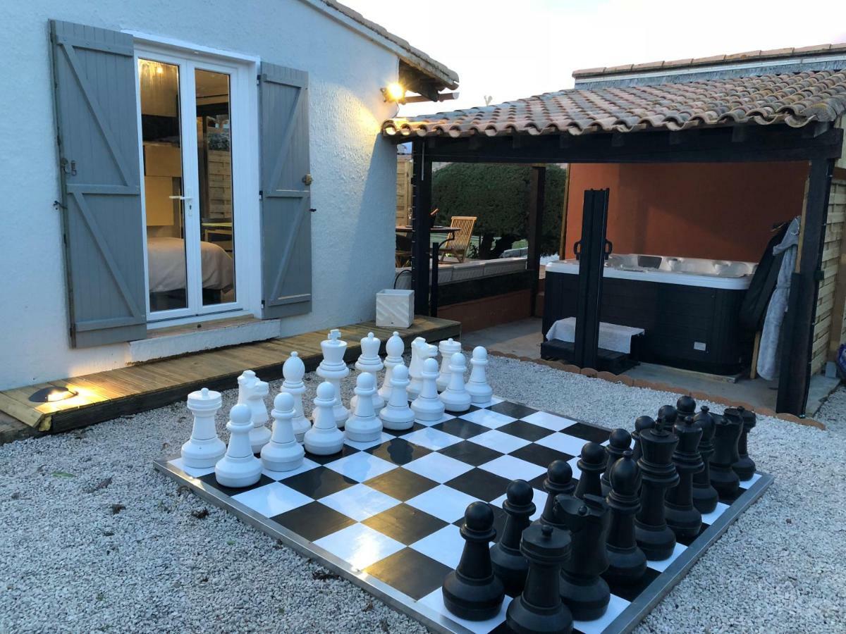 La Chambre Des Onglous Marseillan (Herault) Exterior foto